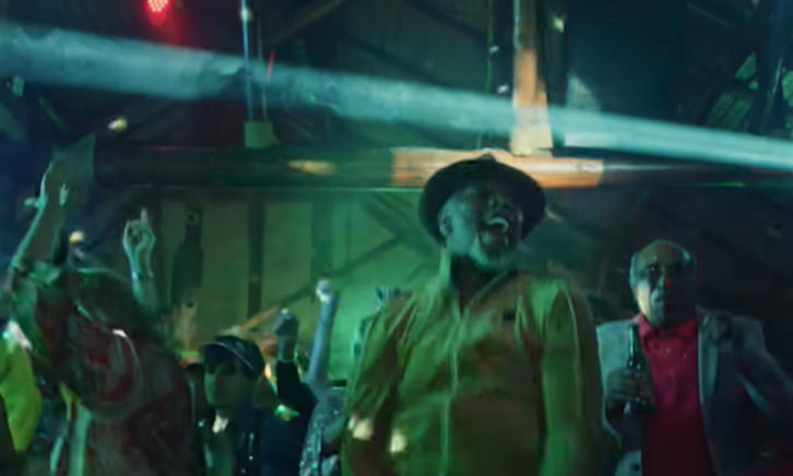 Dansen als gevaccineerde in Heineken reclame